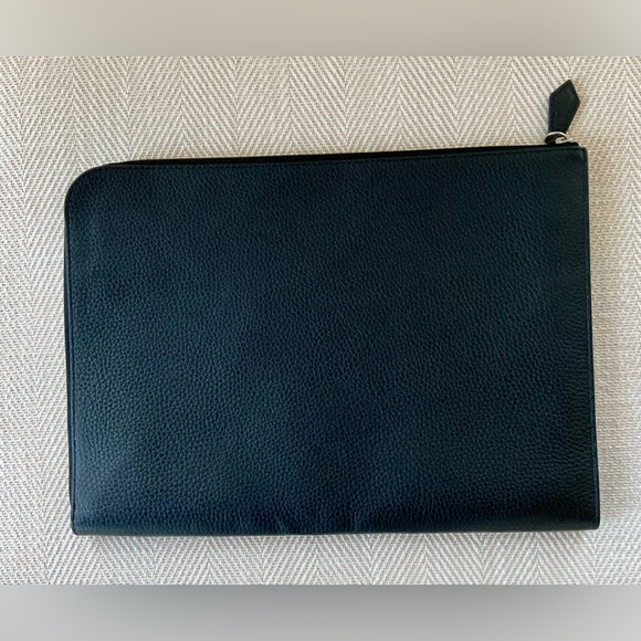 Louis Vuitton Pouchette Jour GM Clutch Bag - Picture 2 of 9